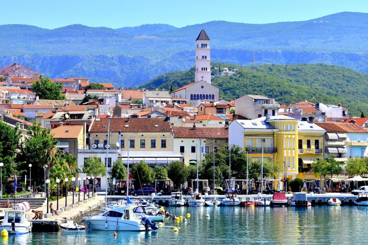 Apartments With A Parking Space Crikvenica - 13450 Εξωτερικό φωτογραφία